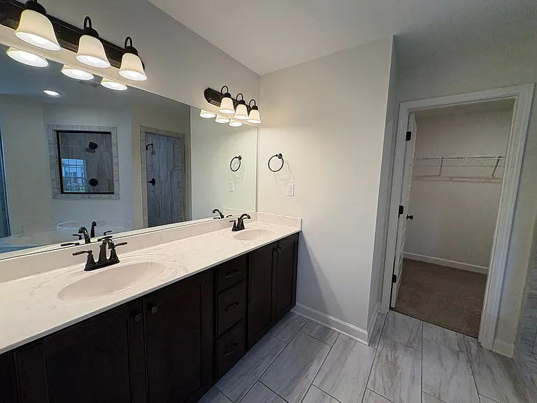 3006 Makenlee St — Photo 4