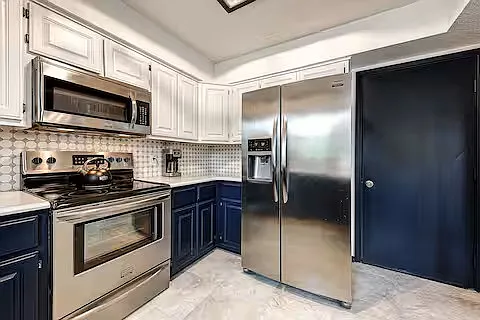 2 bed, 1410 sqft, $2,100 — Photo 4