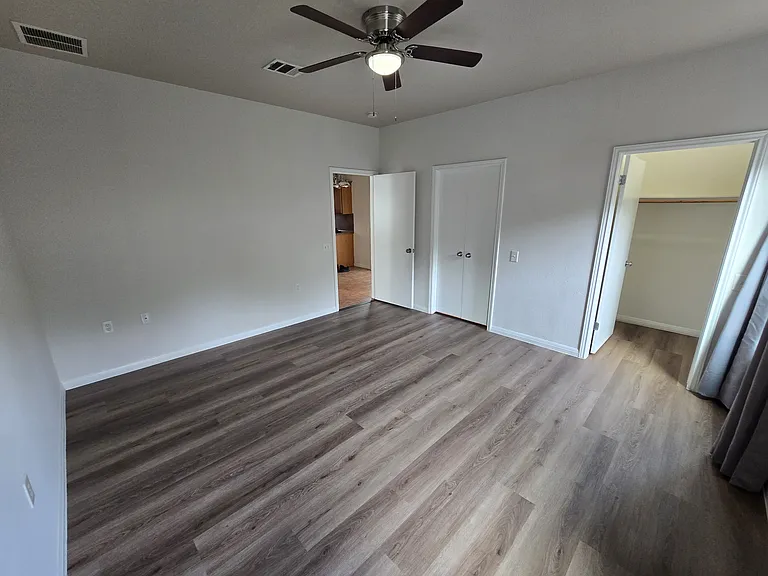1604 Singleton Ave #A — Photo 13