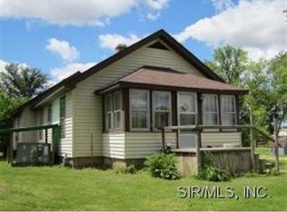 1595 N 1125th St, Vandalia, IL 62471