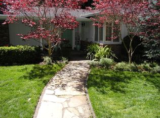 10 Van Ripper Ln, Orinda, CA 94563