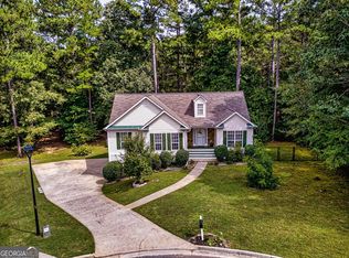 3020 Autumn Woods Ct, Douglasville, GA 30135