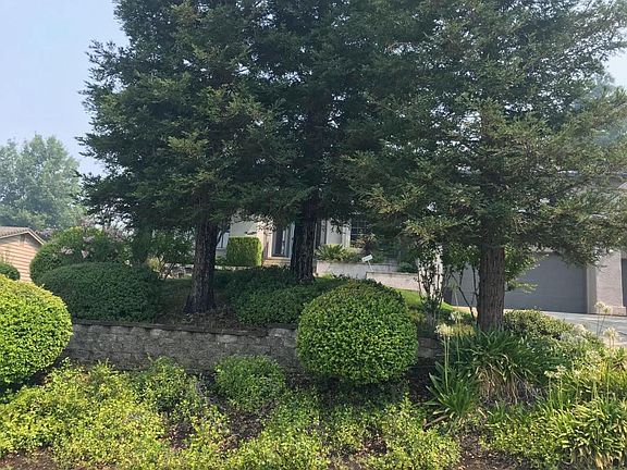 2nd image of 3632 Mount Ashland Ave