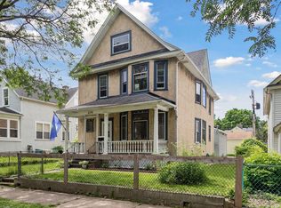 674 Orange Ave E, Saint Paul, MN 55106