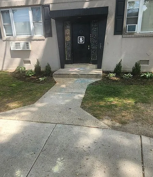 Westwood Court Apts — Photo 23