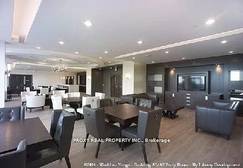 7165 Yonge St #426 — Photo 10
