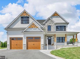 643 Ridgeview Rd S, Elizabethtown, PA 17022