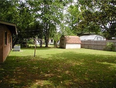 3rd image of 2018 Skylark Dr
