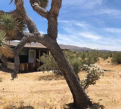 Secluded Hideaway on 5 ACRES!