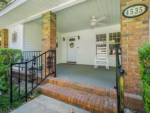 2nd image of 4535 Argyle Ln