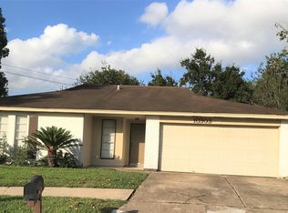 10303 Paintbrush Ln, Sugar Land, TX 77498