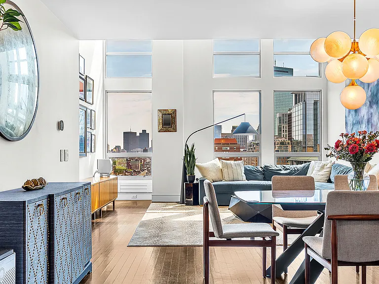 360 Newbury St #Penthouse 807 — Photo 8