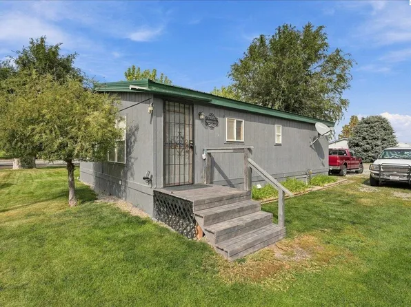130 E 2nd Ave, Mansfield, WA 98830