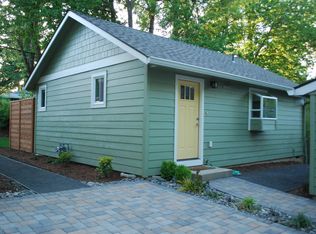 4030 SW Dolph Ct, Portland, OR 97219