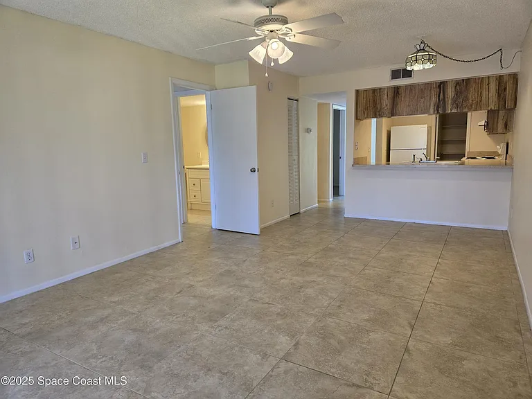 505 Landings Way #10 — Photo 15