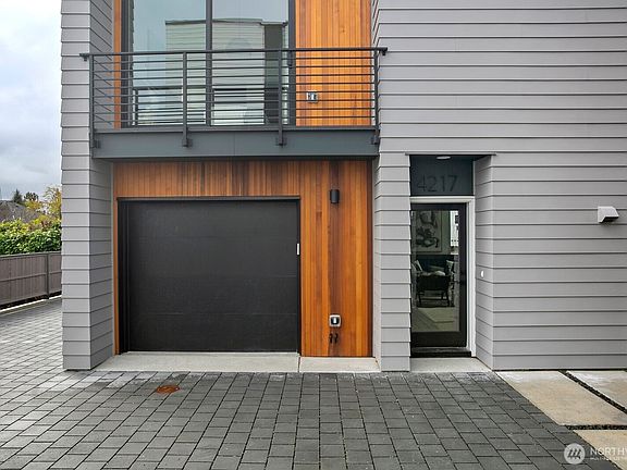 4th image of 4217 S Findlay Street
