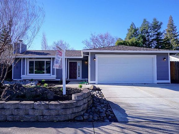 3rd image of 7831 Wintergreen Dr