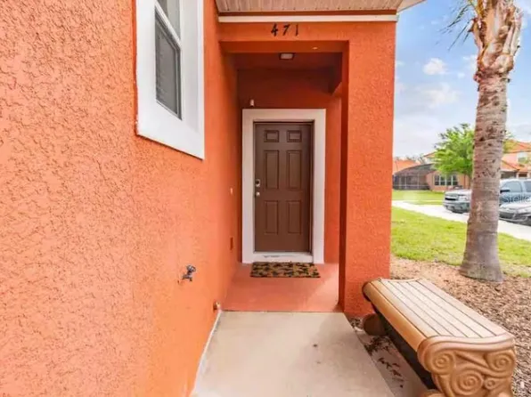 471 Las Fuentes Dr, Kissimmee, FL 34746