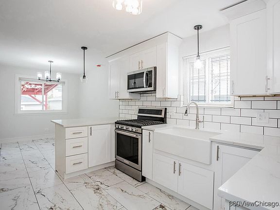2nd image of 1037 W 103rd St