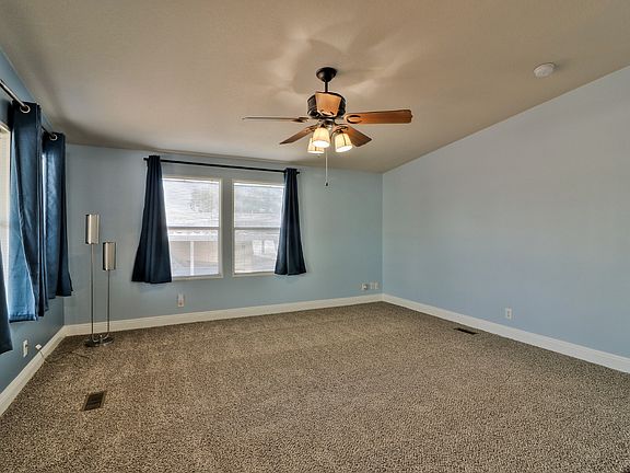 4th image of 2517 E Piute Ave