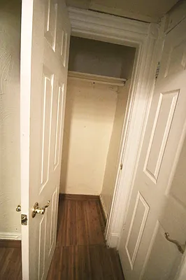 Rented by Delmark Realty LLC | media 48