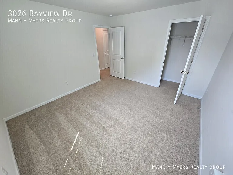 3026 Bayview Dr — Photo 37