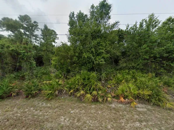519 Broadway Ave, Lehigh Acres, FL 33972
