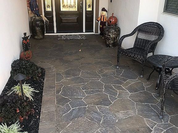 4th image of 3380 Black Oak Dr