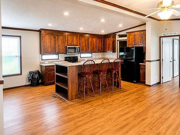 Kitchen Island Eating