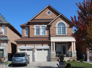 210 Bellchase Trl, Brampton, ON L6P 3V2