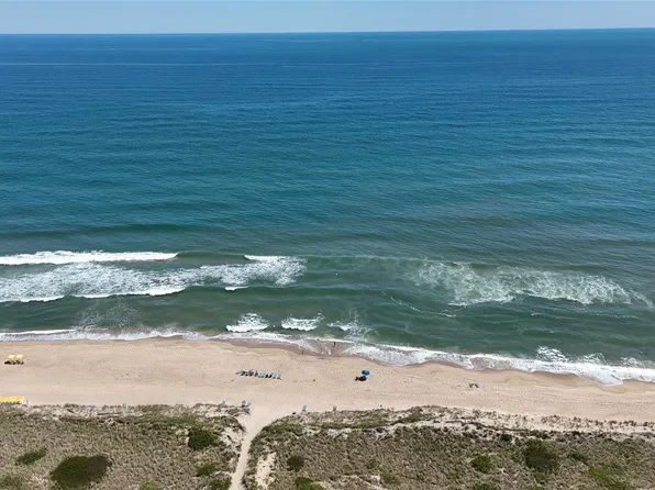 2136 Montauk Highway #112, Amagansett, NY 11930