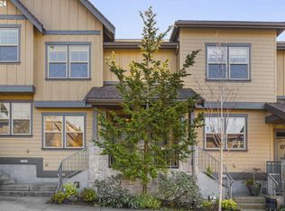 10266 SW Taylor St, Portland, OR 97225