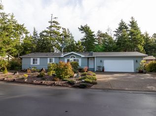 842 Munsel Creek Loop, Florence, OR 97439