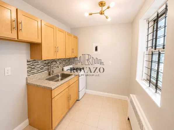595-594 Elizabeth Ave, Newark, NJ