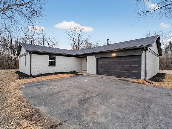 2nd image of 6032 Grandview Dr
