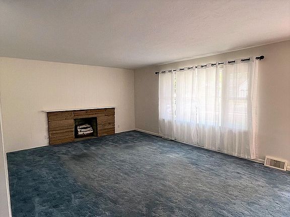4th image of 708 N Lakeview Ave