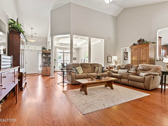 3rd image of 1500 Atlee Summit Ln