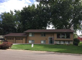 9929 W Stardust Dr, Boise, ID 83709