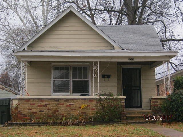 2nd image of 1074 Decatur St