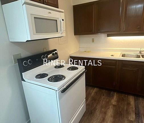 4th image of 267A S Liberty St
