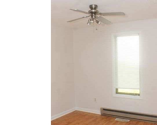 5th image of 115 Sunshine Dr