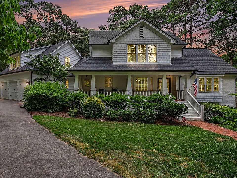 1st image of 300 Cross Lake Dr