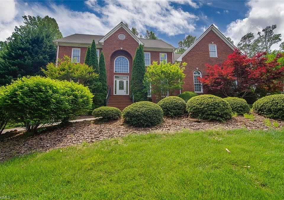 2nd image of 3506 Camden Falls Cir