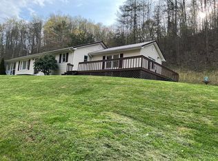 179 N Walters Br, Williamsport, KY 41271