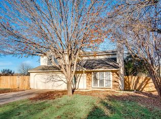 3610 Peakview Dr, Corinth, TX 76210