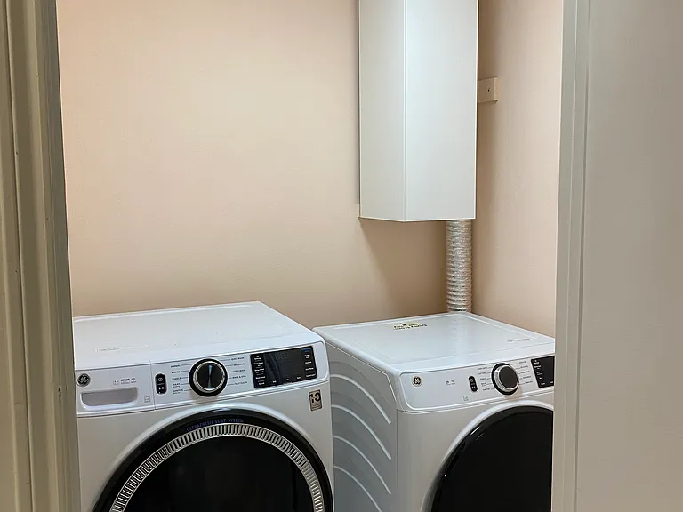 Laundry room _ washer & dryer
