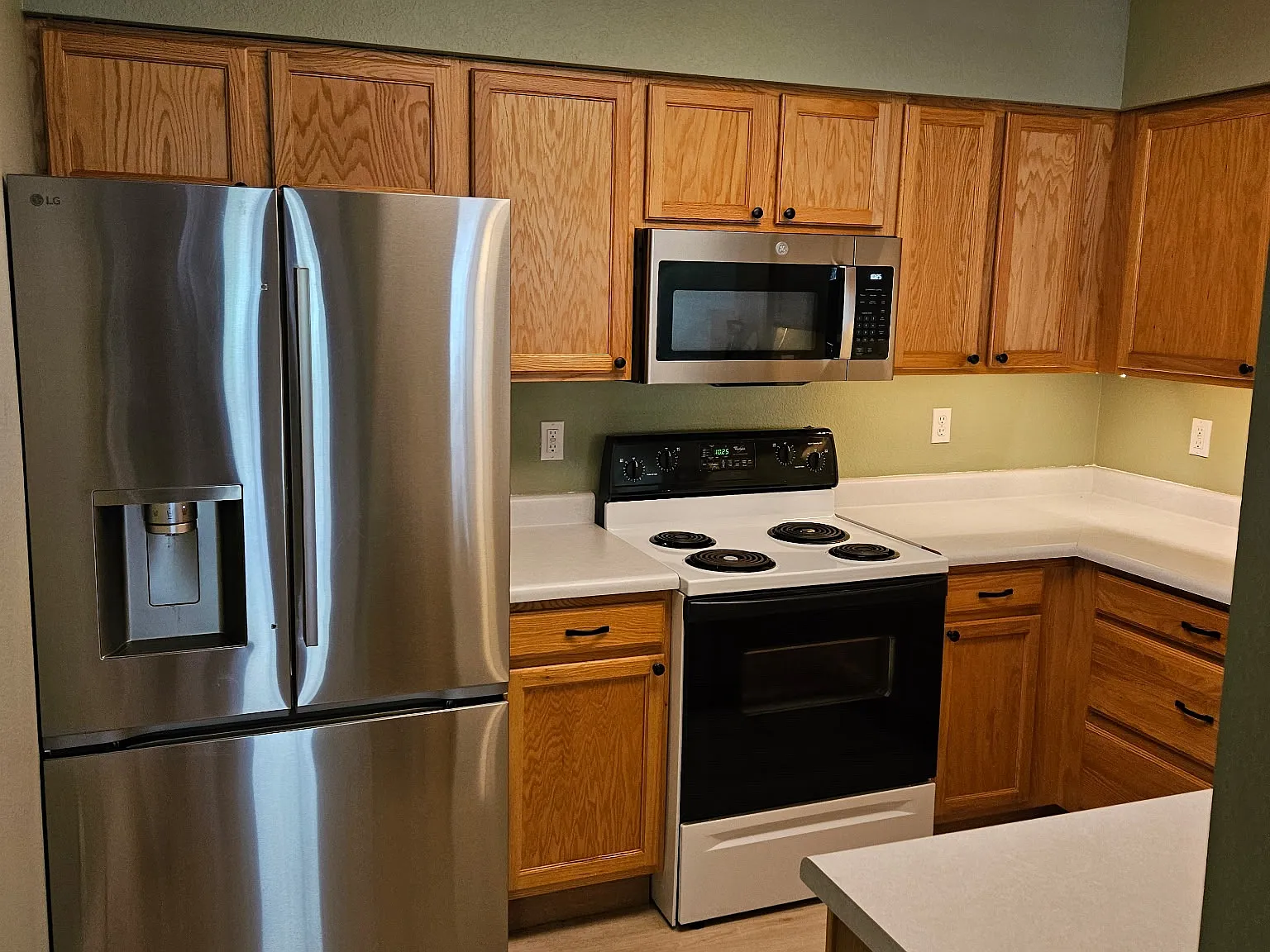 2 bed, 3.5 bath, 1778 sqft, $2,500 — Photo 2