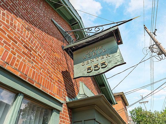 2nd image of 551 City Park Ave
