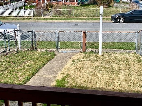 4th image of 7427 Saint Patricia Ct