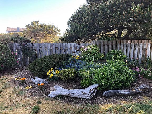 2nd image of 3005 NW Oceania Dr